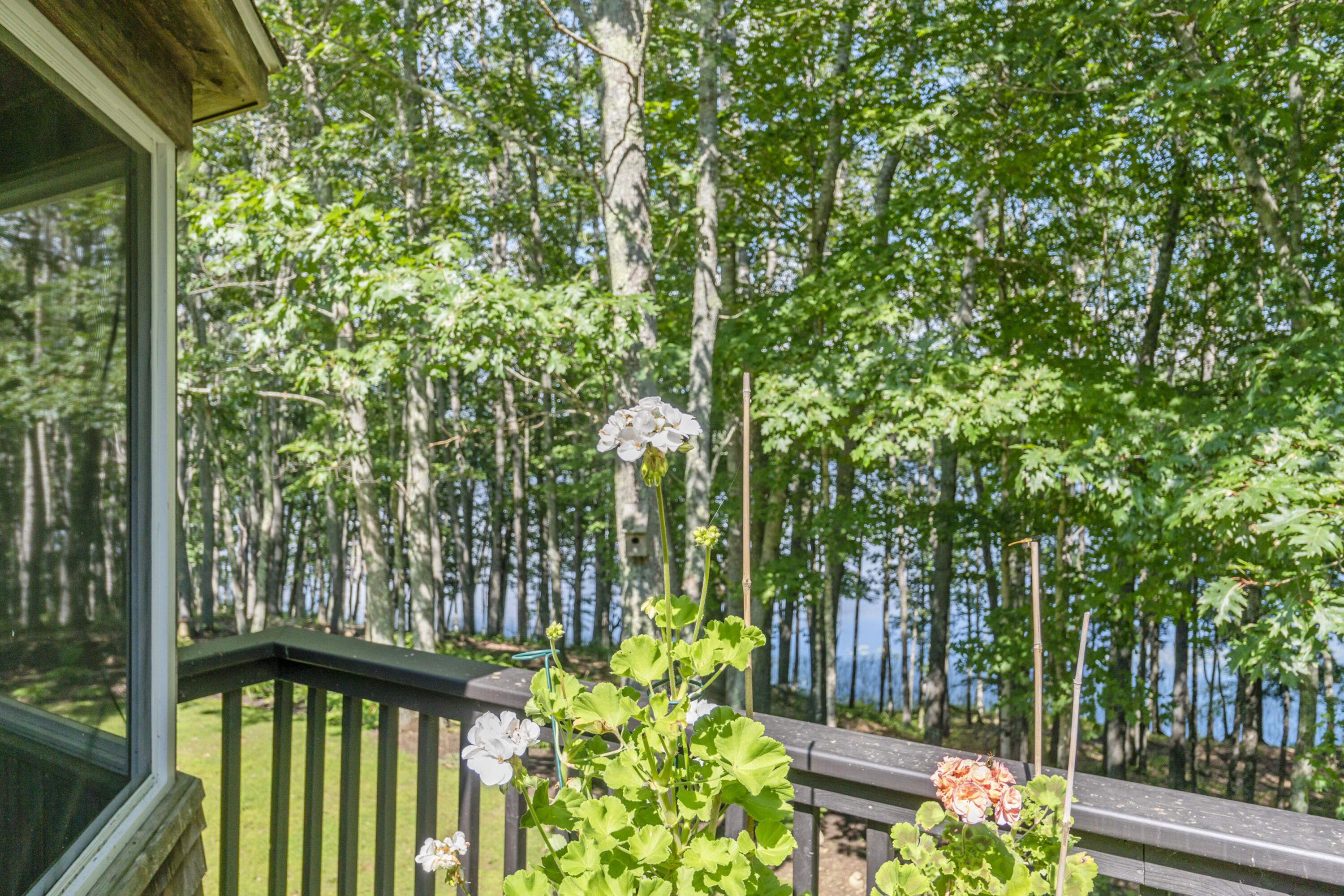 1515 Old Augusta Road Waldoboro ME 04572