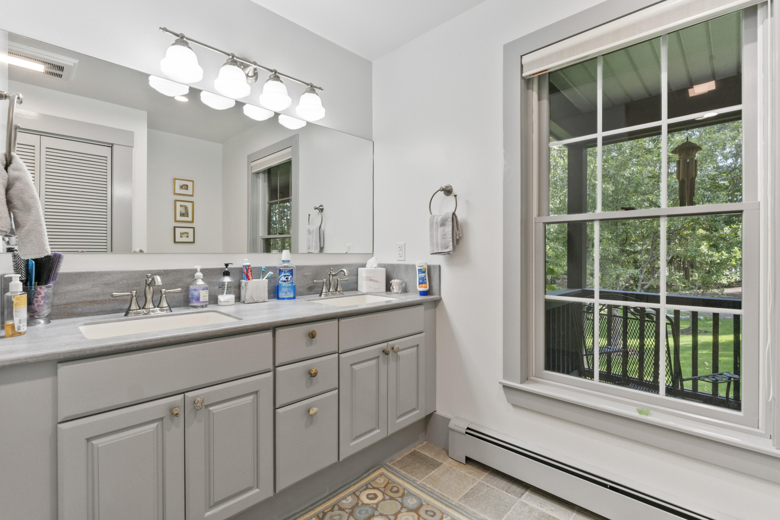 1515 Old Augusta Road Waldoboro ME 04572