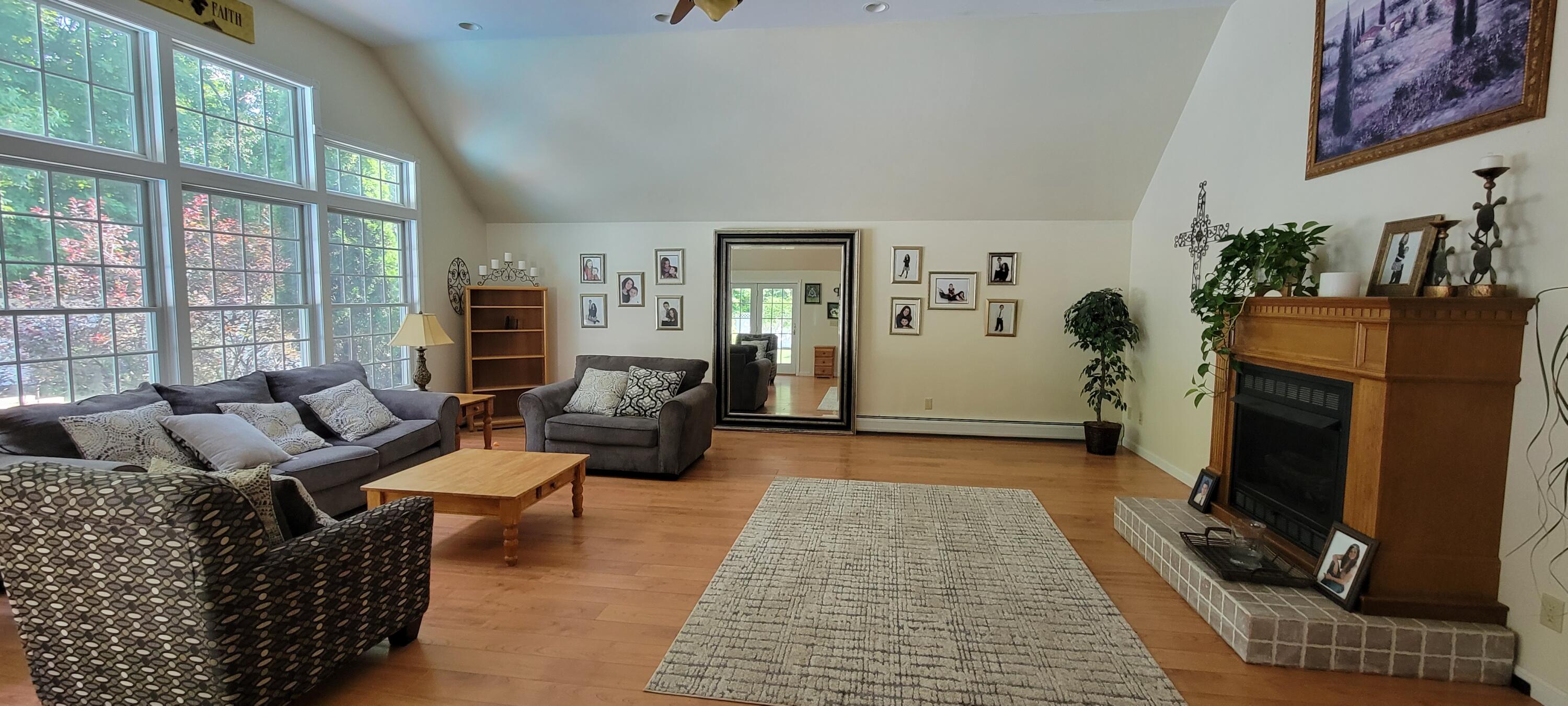 17 Primrose Street Winslow ME 04901