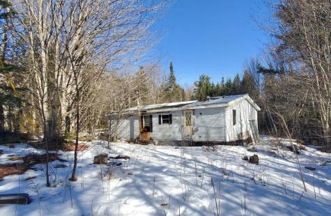 36 Wescott Stream Road Waldo ME 04915