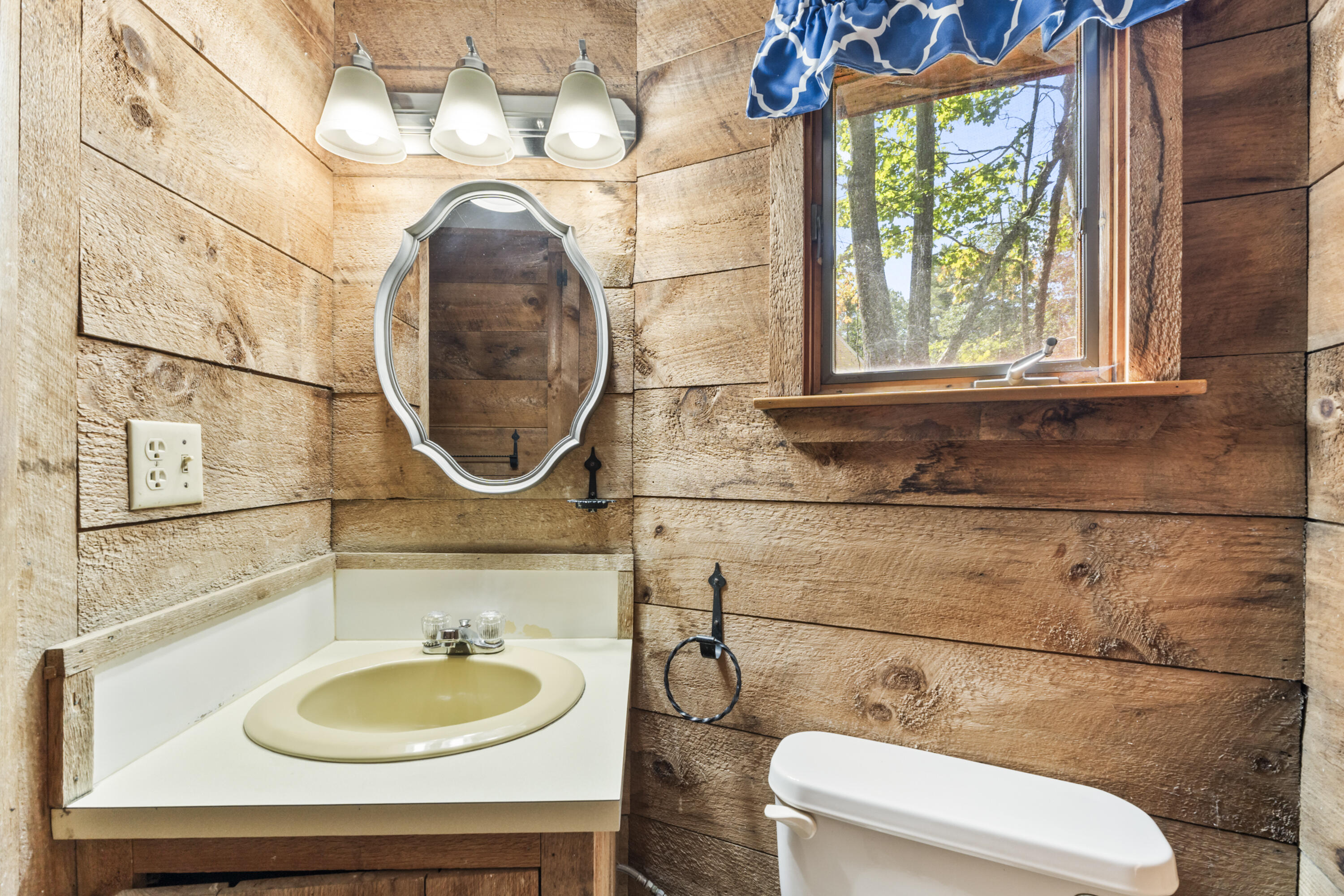 9 Intervale Road York ME 03902