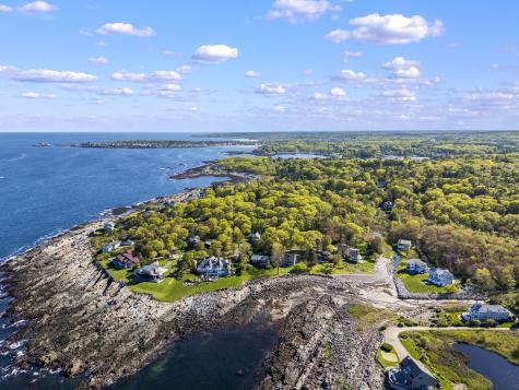 9 Intervale Road York ME 03902