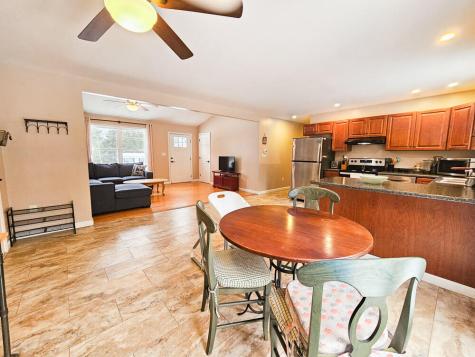 23 Paradise Row Lebanon ME 04027