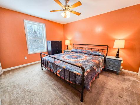 23 Paradise Row Lebanon ME 04027