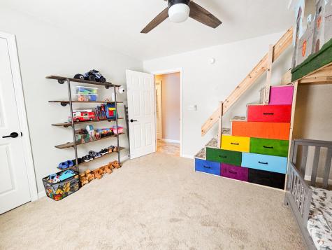 23 Paradise Row Lebanon ME 04027