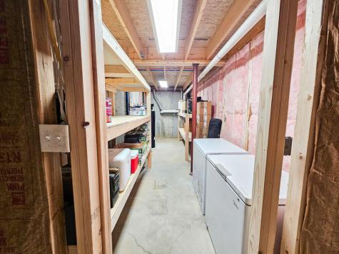 23 Paradise Row Lebanon ME 04027