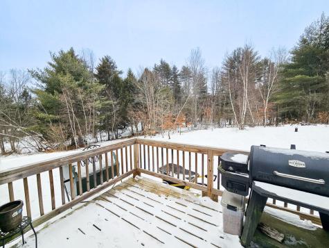 23 Paradise Row Lebanon ME 04027