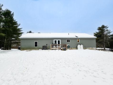 23 Paradise Row Lebanon ME 04027