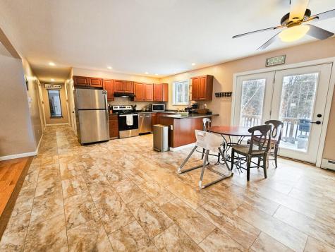 23 Paradise Row Lebanon ME 04027