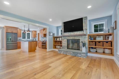 51 Tenny Hill Road Raymond ME 04071