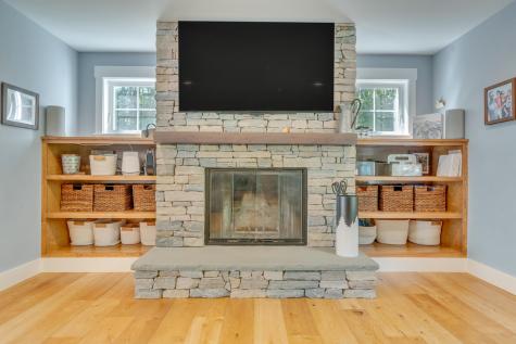51 Tenny Hill Road Raymond ME 04071