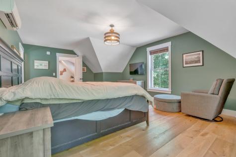 51 Tenny Hill Road Raymond ME 04071