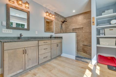 51 Tenny Hill Road Raymond ME 04071