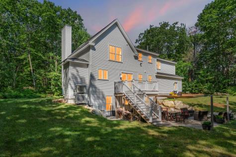 51 Tenny Hill Road Raymond ME 04071