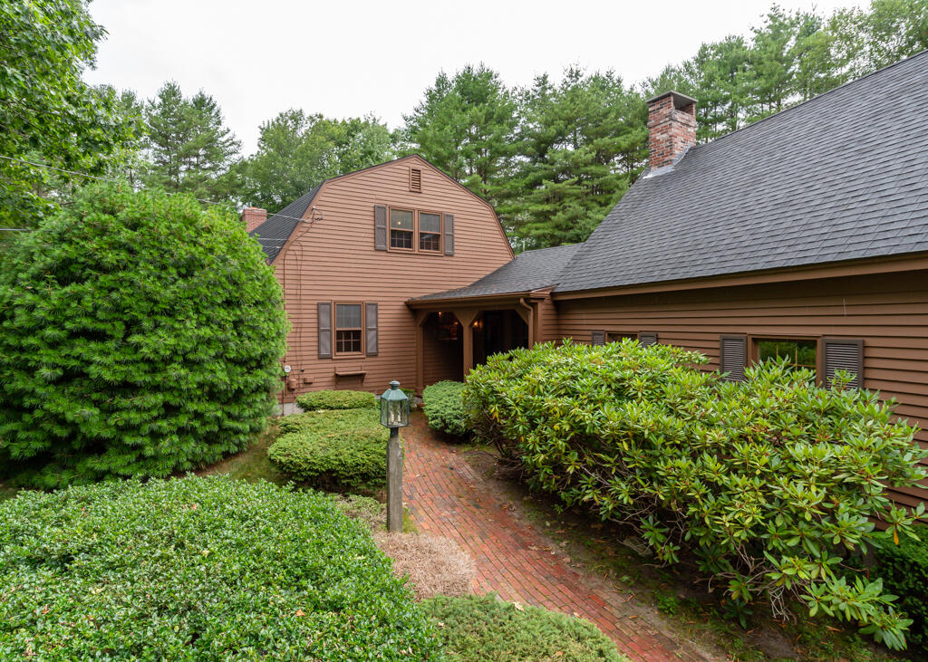 35 Winnocks Neck Road Scarborough ME 04074
