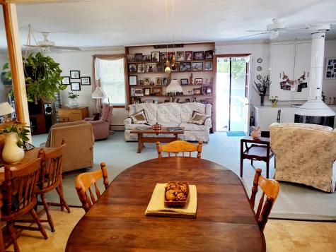 7 Roy Avenue Auburn ME 04210