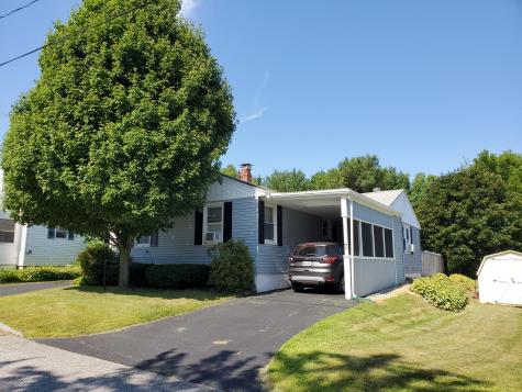 7 Roy Avenue Auburn ME 04210