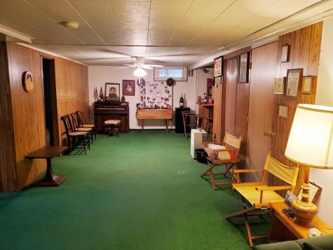 7 Roy Avenue Auburn ME 04210