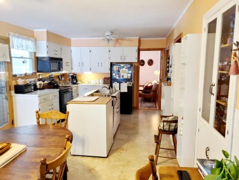 7 Roy Avenue Auburn ME 04210