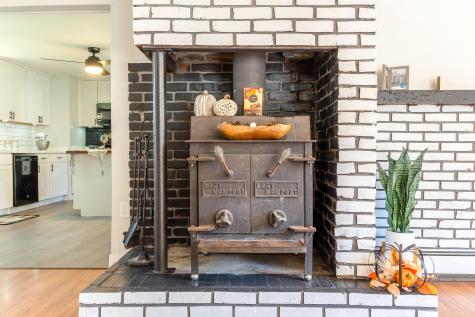 44 Sixth Street Auburn ME 04210