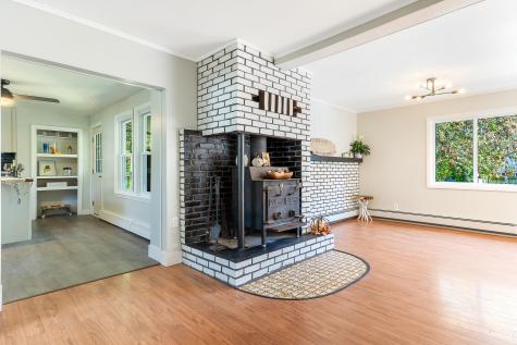 44 Sixth Street Auburn ME 04210