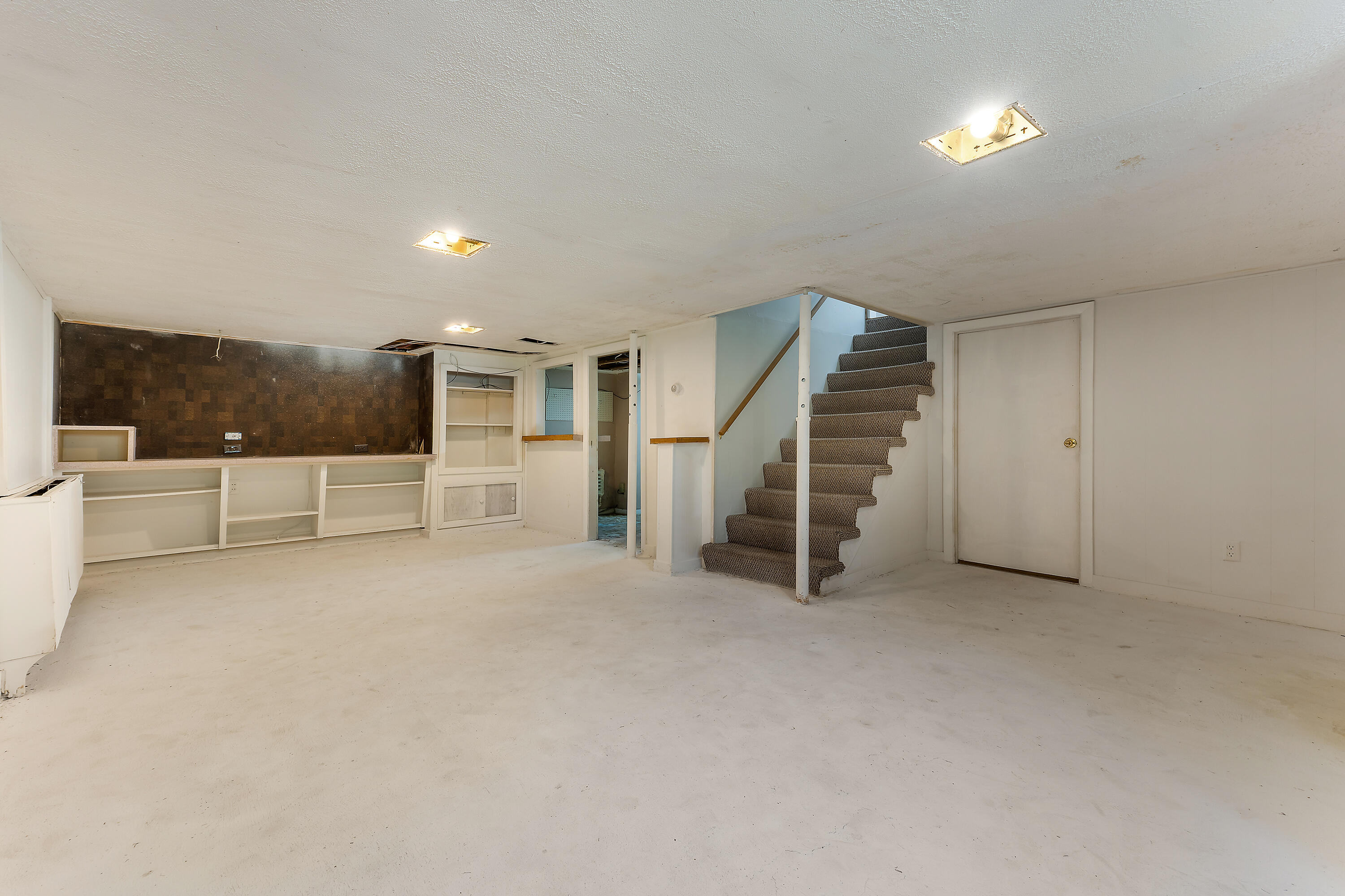 44 Sixth Street Auburn ME 04210