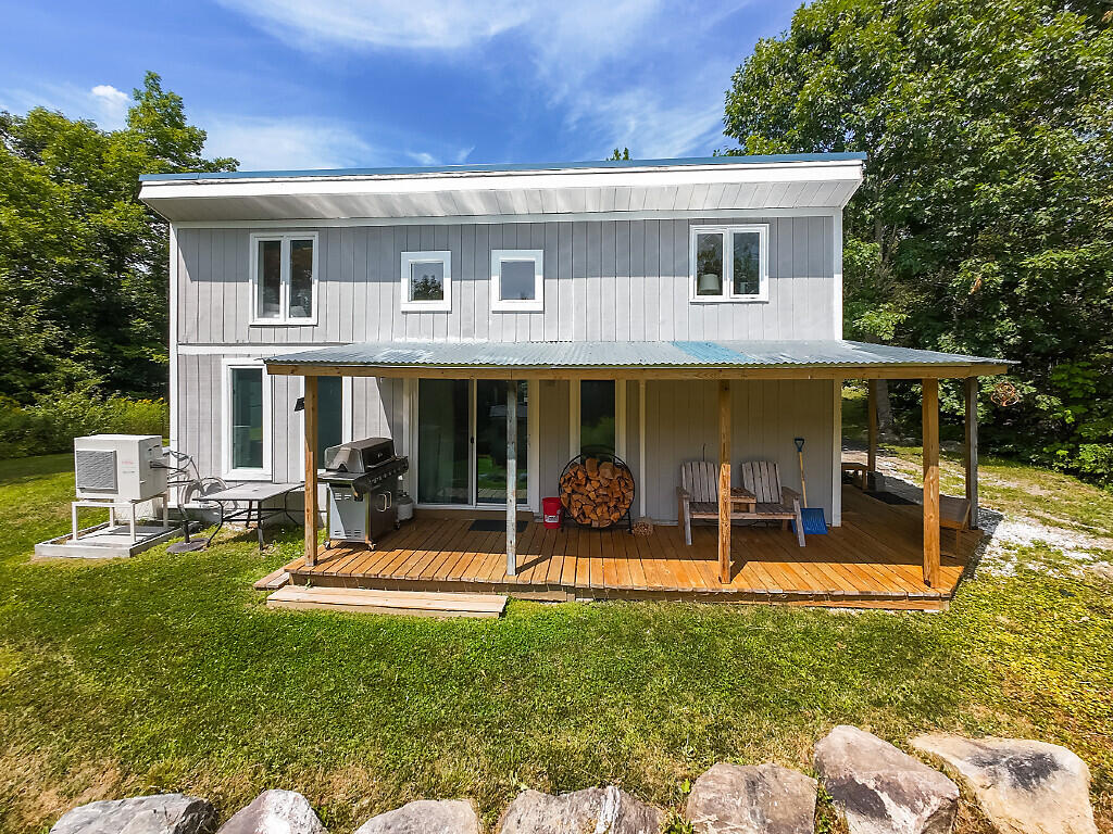 326 Woodmans Mill Road Searsmont ME 04973