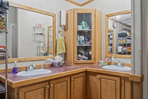 26 Caincrest Road York ME 03909