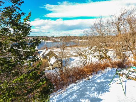 36 Winter Street Lewiston ME 04240