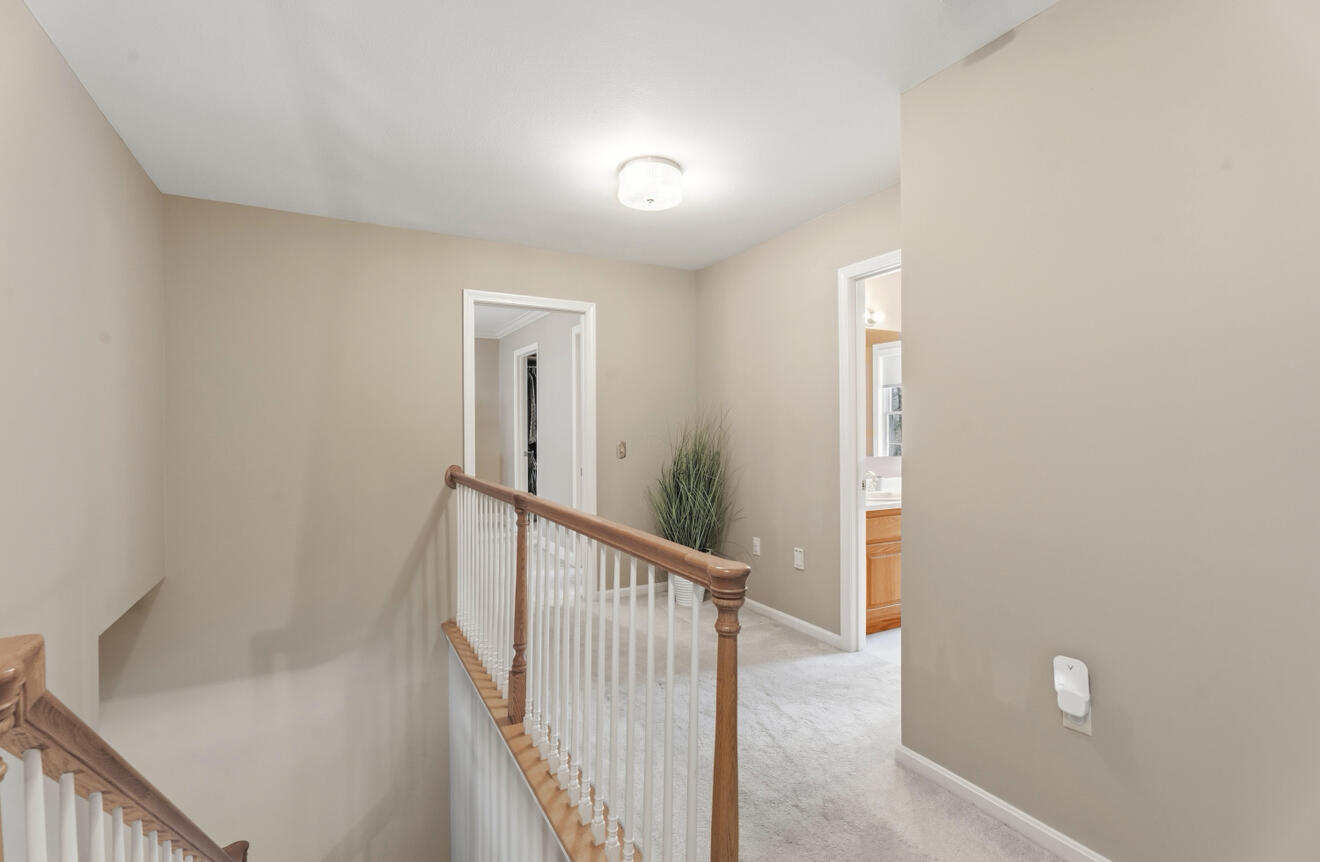 1005 Buck Hill Drive Veazie ME 04401