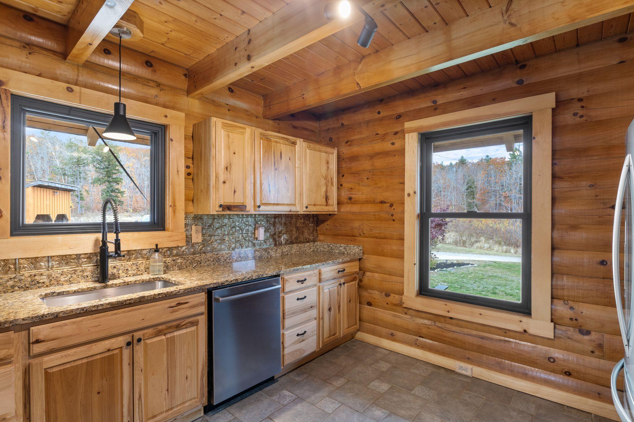 24 Suckerville Road Raymond ME 04071