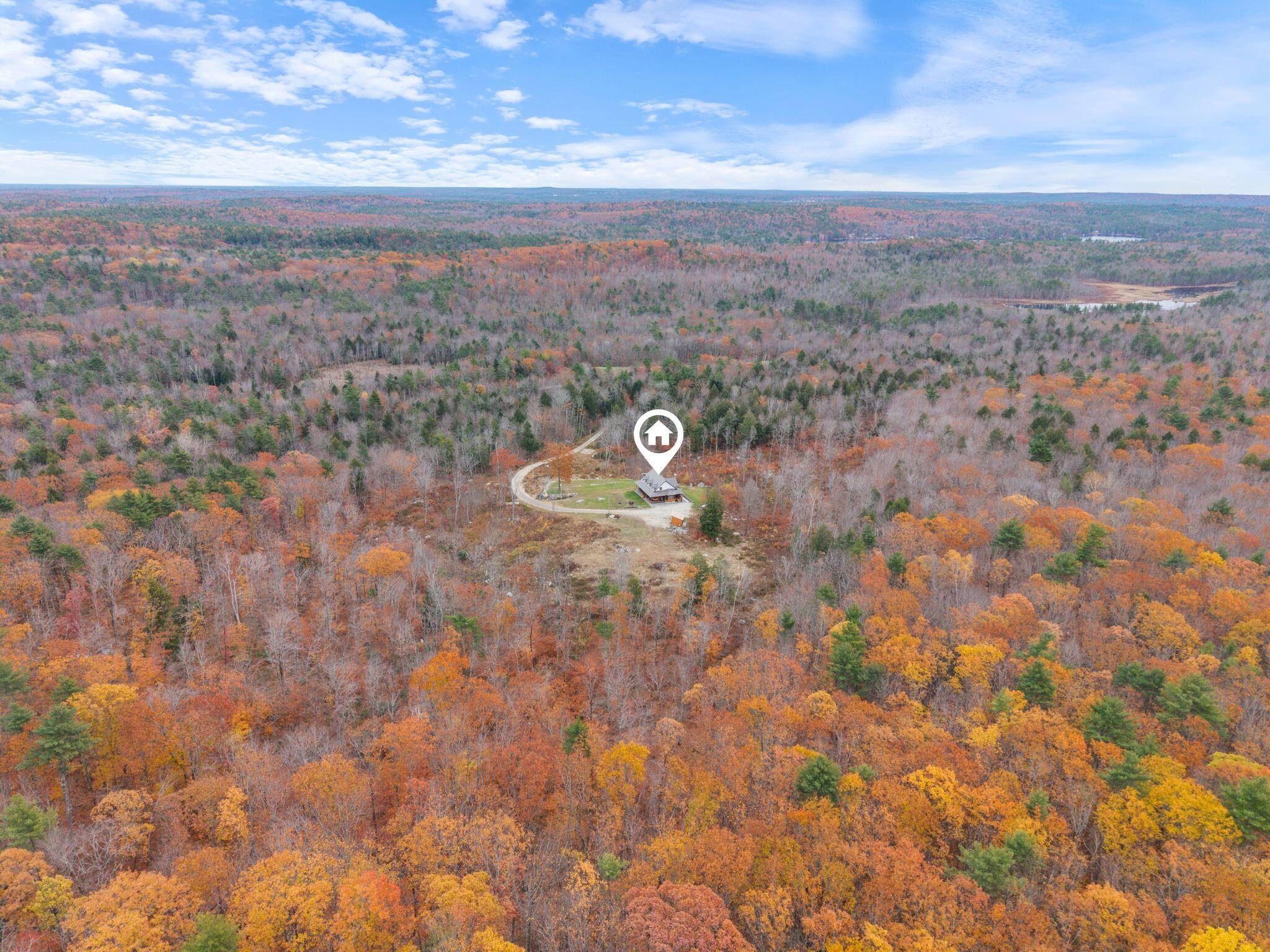 24 Suckerville Road Raymond ME 04071