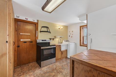 112 Leighton Road Pownal ME 04069