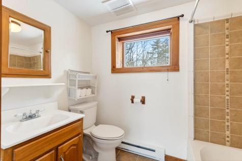 112 Leighton Road Pownal ME 04069