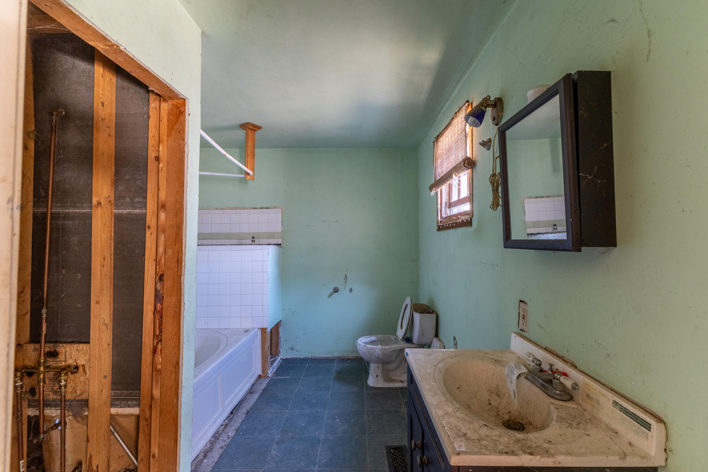 10 Dwelly Point Road Franklin ME 04634
