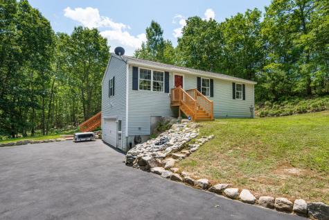 42 Hill Valley Road Poland ME 04274