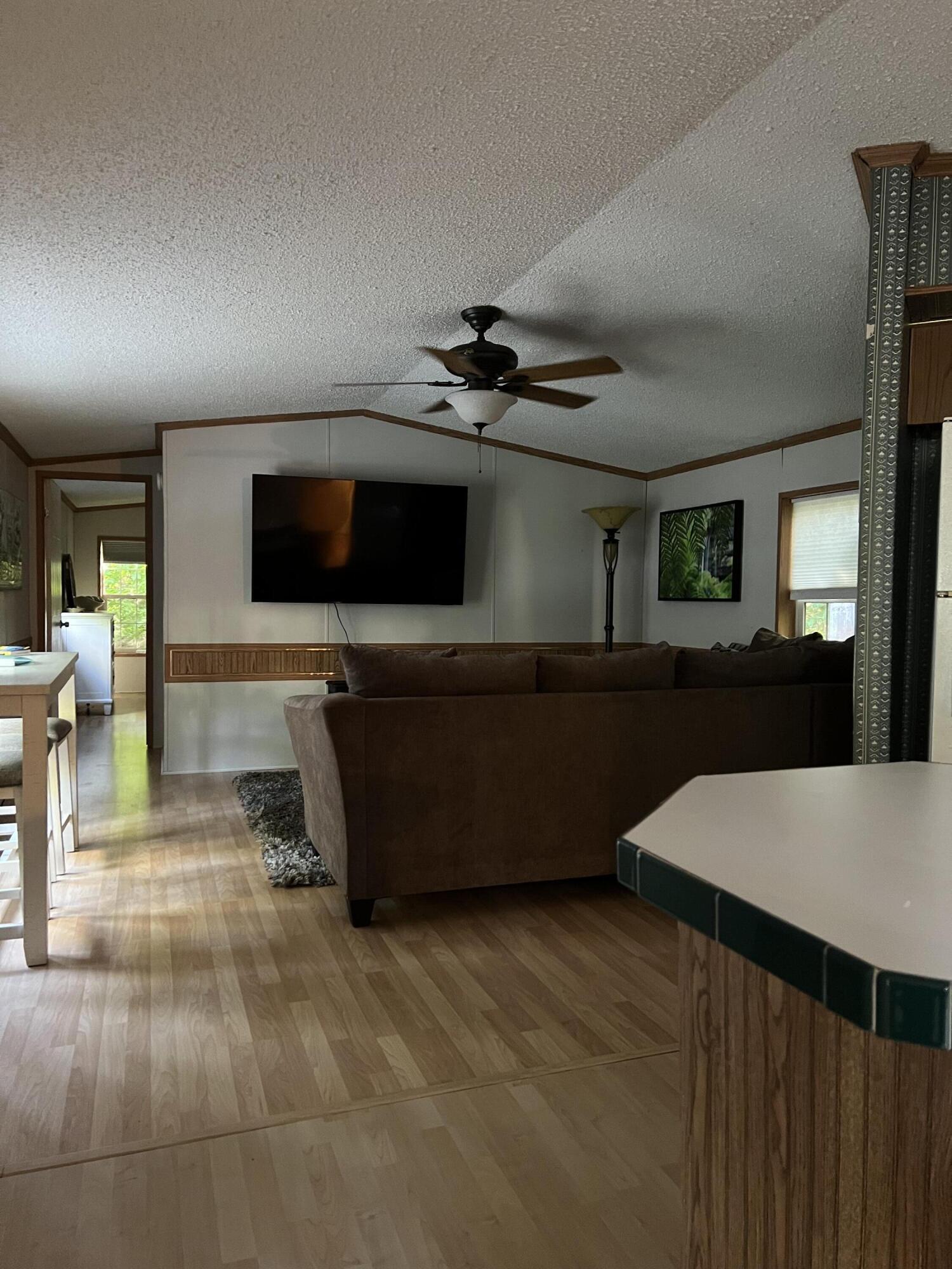 6 Donna Avenue Naples ME 04055