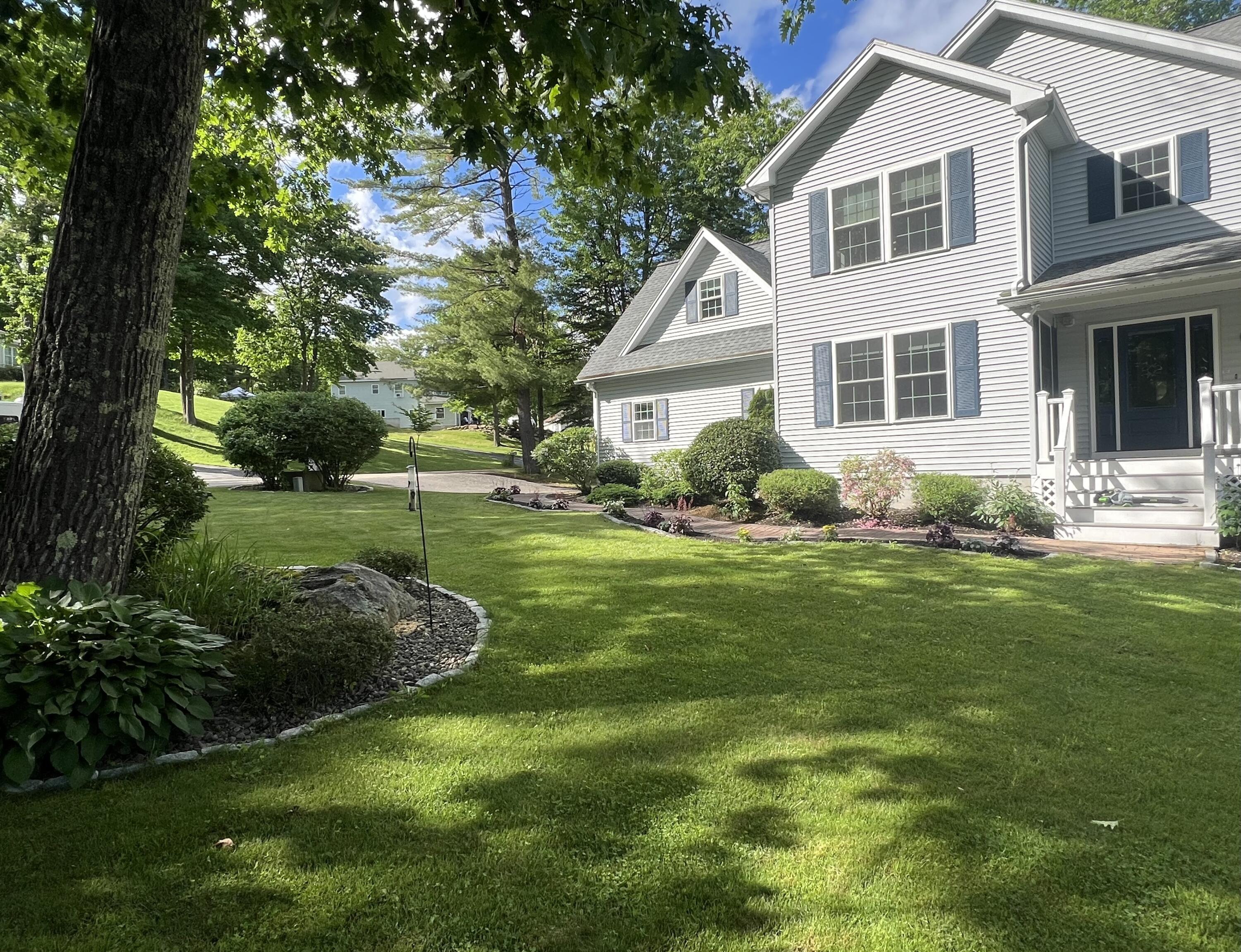 13 Sheffield Avenue Lewiston ME 04240
