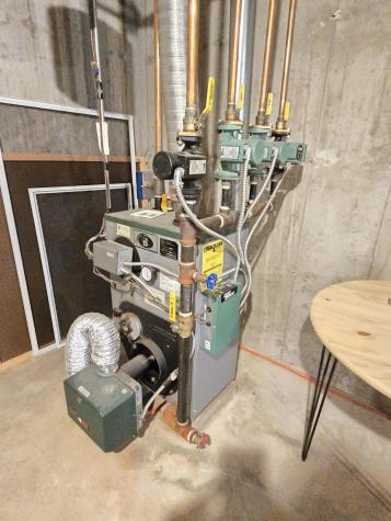 13 Sheffield Avenue Lewiston ME 04240