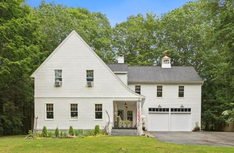 2 Valley Avenue Falmouth ME 04105