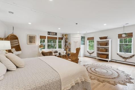 2 Valley Avenue Falmouth ME 04105