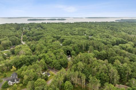 2 Valley Avenue Falmouth ME 04105