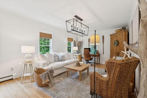 2 Valley Avenue Falmouth ME 04105