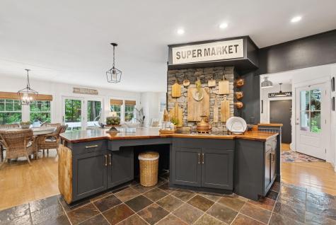 2 Valley Avenue Falmouth ME 04105