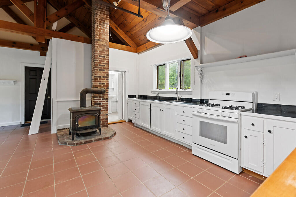 722 Belgrade Road Mount Vernon ME 04352