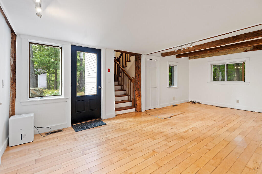 722 Belgrade Road Mount Vernon ME 04352