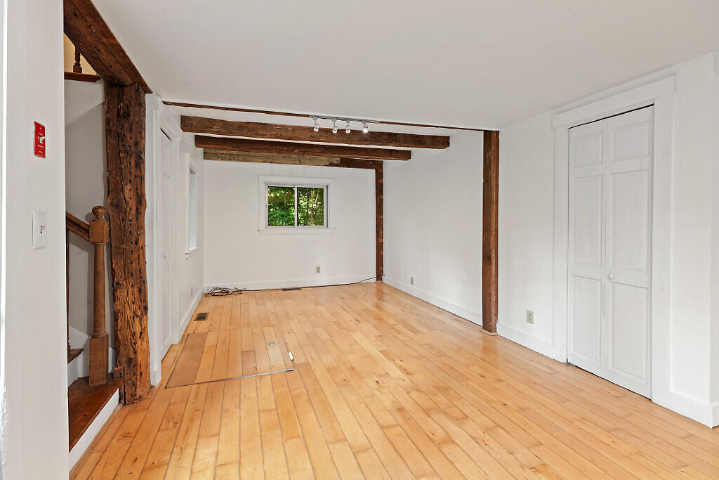 722 Belgrade Road Mount Vernon ME 04352