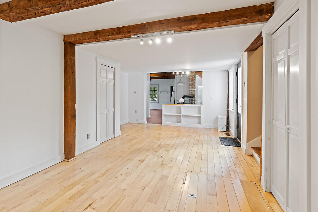 722 Belgrade Road Mount Vernon ME 04352