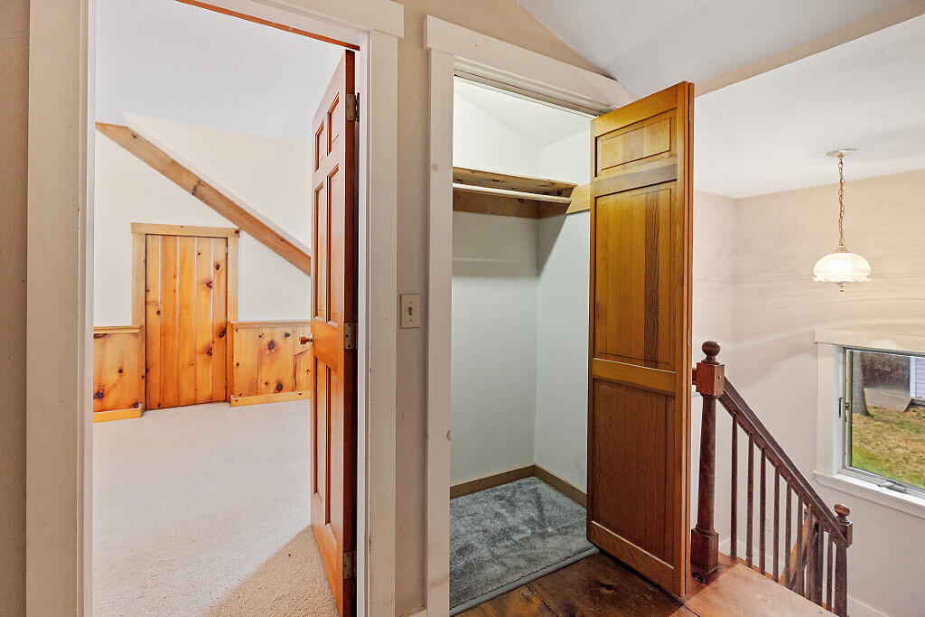 722 Belgrade Road Mount Vernon ME 04352