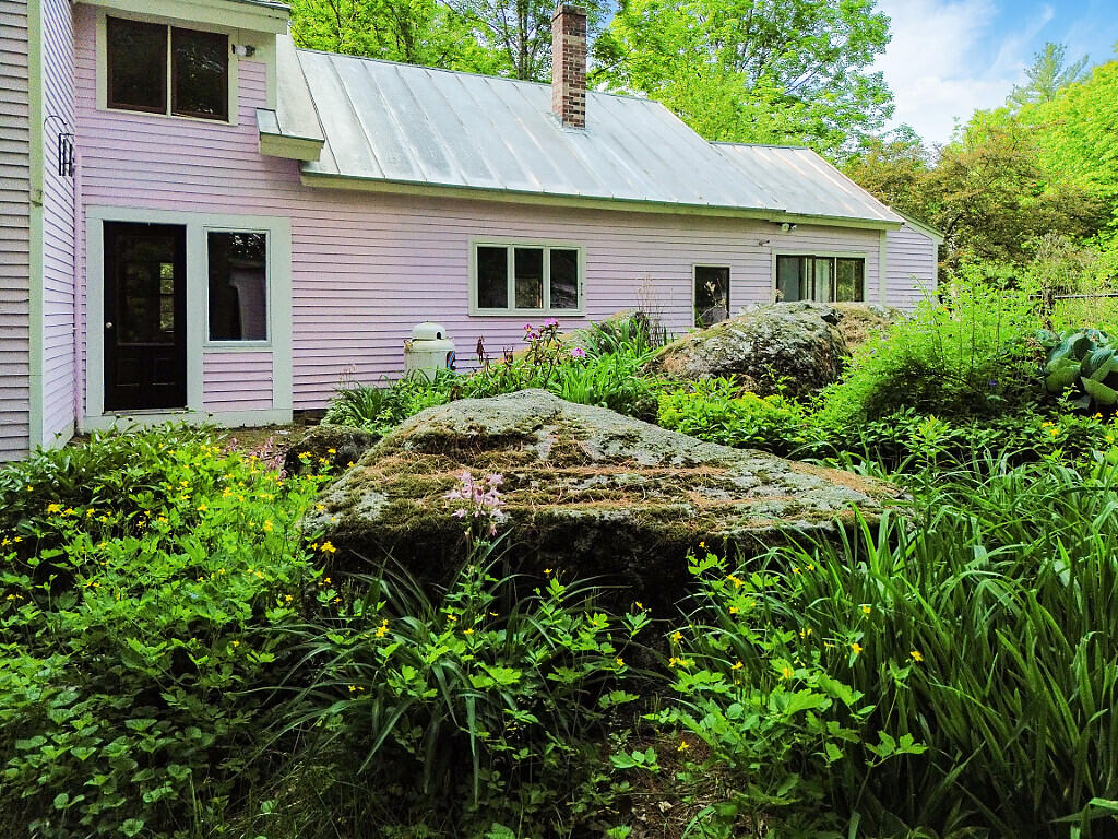 722 Belgrade Road Mount Vernon ME 04352